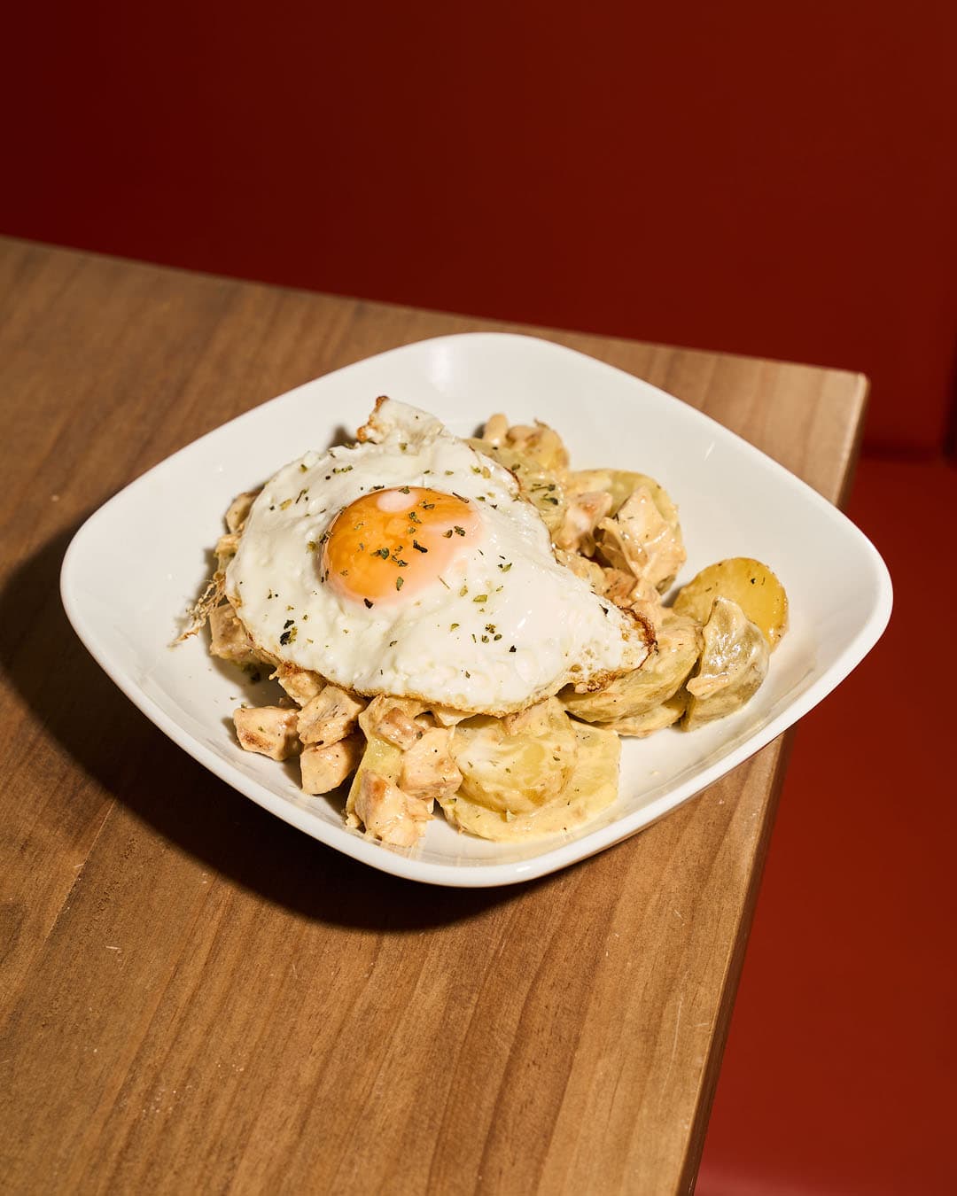Gluten-free potatoes with egg at Nonna Celia, San Juan Playa, Alicante