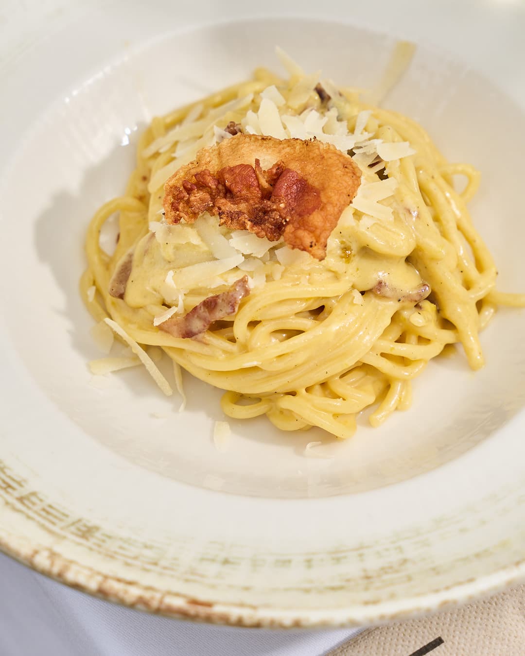 Carbonara clásica en La Mole, restaurante italiano en Torre Golf, Alicante