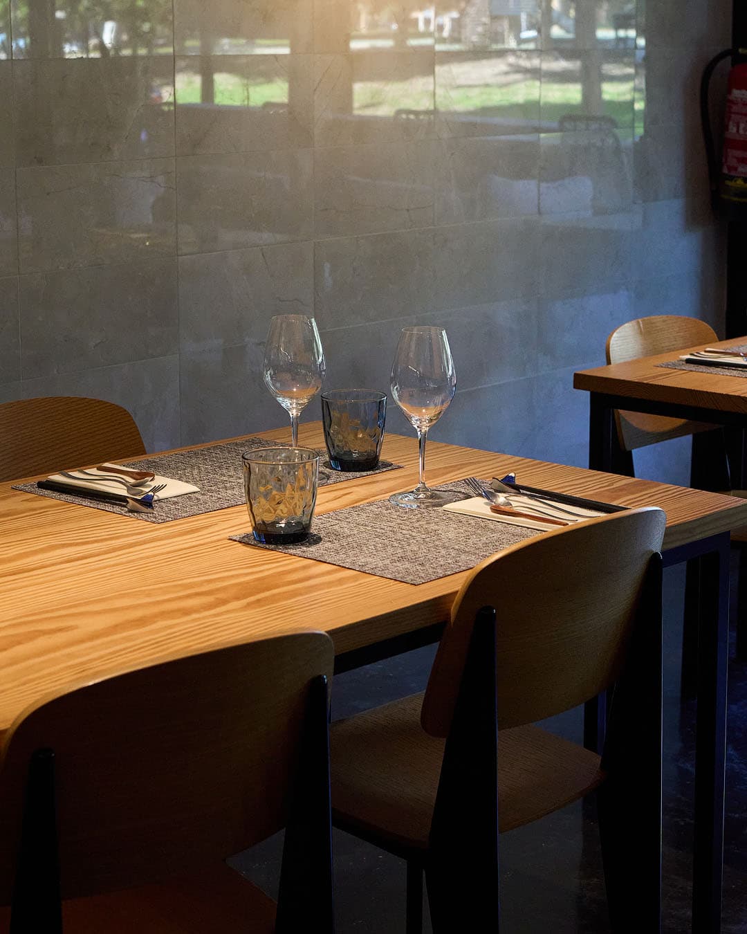 Table at Daikichi Beach, Japanese restaurant in Alicante