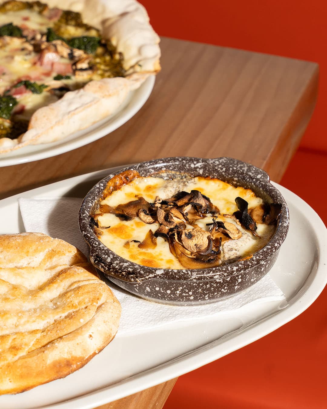 Provolone with truffle and mushrooms at Nonna Celia, Alicante