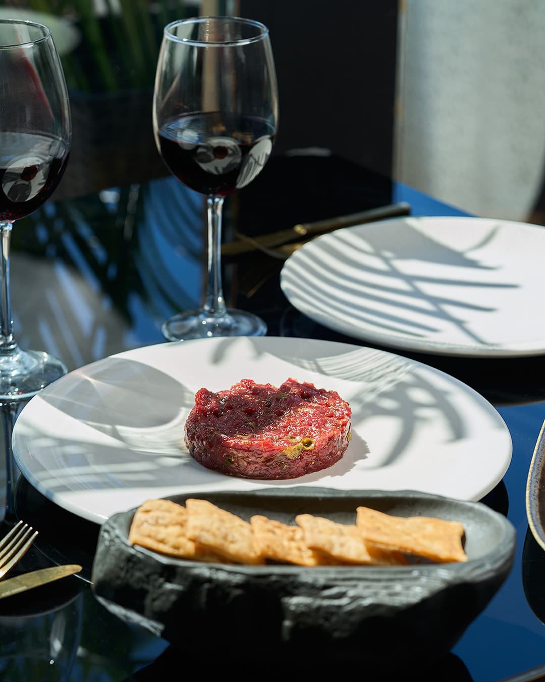 Steak tartar en Teselas, restaurante en la Explanada de Alicante