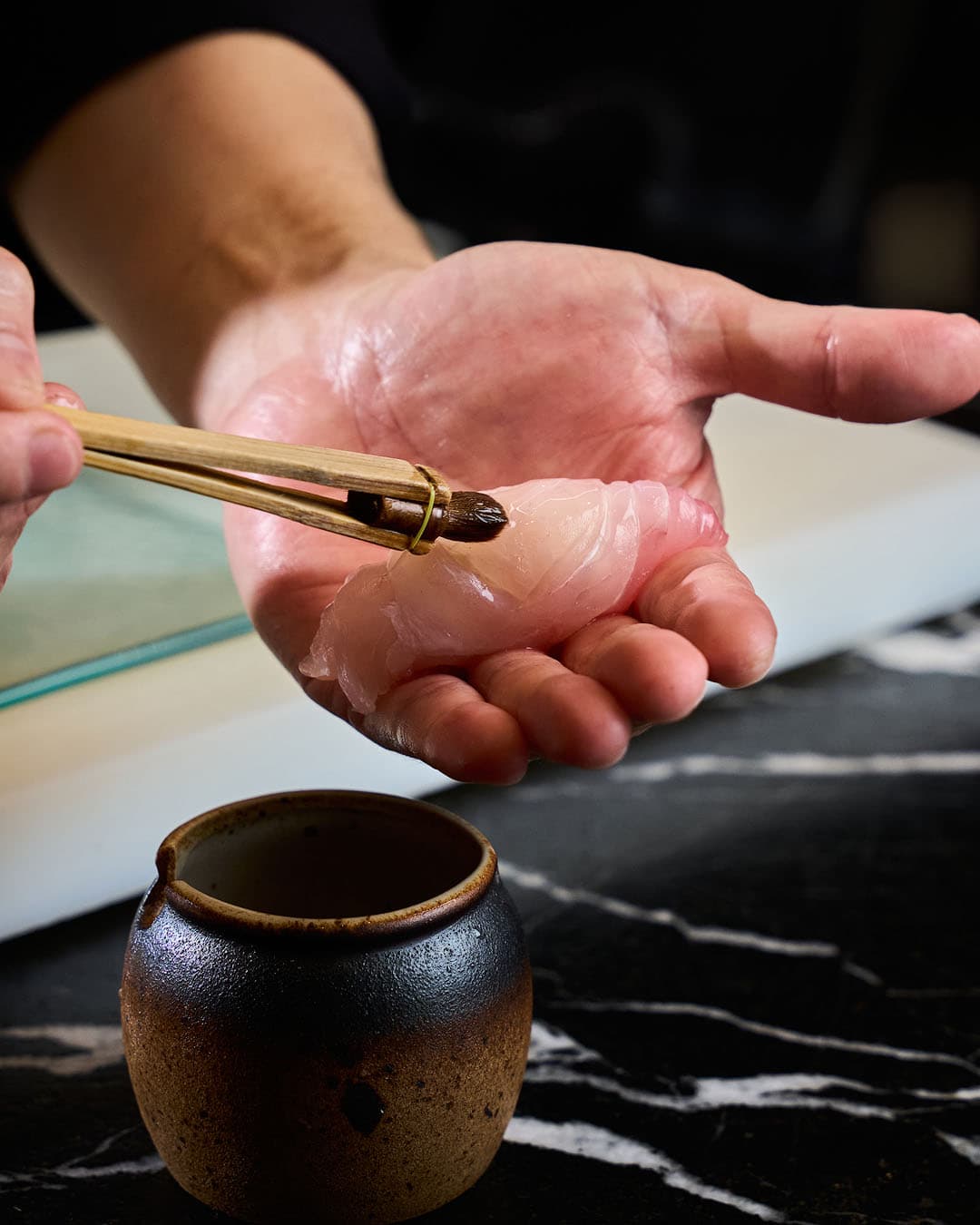Chef preparing nigiri at Daikichi Beach, Alicante